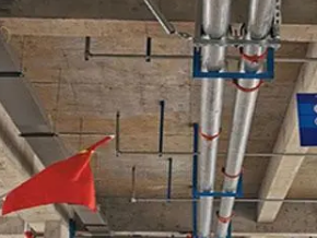 寒亭管廊支架的安装方法